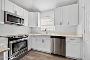 1283 Goldenrod Circle, Palm Bay, FL 32905 - MLS#1056103