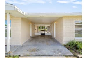 2337 Lakeview Drive, Melbourne, FL 32935 - MLS#1056153