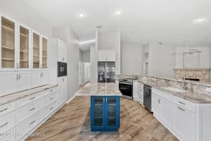 822 Oakwood Drive, Melbourne, FL 32940 - MLS#1056194