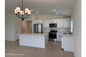 724 Hatton Lane, Palm Bay, FL 32909 - MLS#1056208