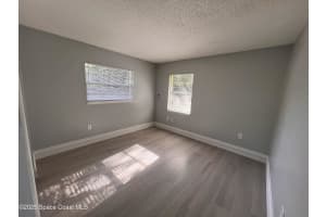 127 West Court, Melbourne, FL 32904 - MLS#1056212