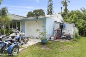 2545 1st Place, Vero Beach, FL 32962 - MLS#1056271