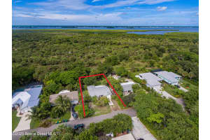 6680 Floridana Avenue, Melbourne Beach, FL 32951 - MLS#1056363