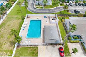 290 Paradise Boulevard, Indialantic, FL 32903 Sold 11/06/25