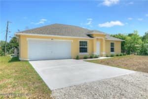 8876 98th Court, Vero Beach, FL 32967 - MLS#1056480