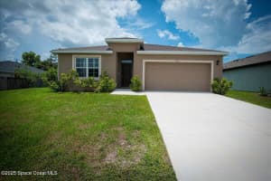 1574 Heartwellville Street Nw, Palm Bay, Fl 32907, Palm Bay