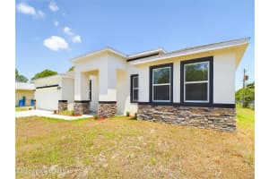 692 Mistletoe Street, Palm Bay, FL 32908 - MLS#1056545