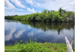 409 Roxy Avenue, Melbourne, FL 32901 Sold 10/06/25