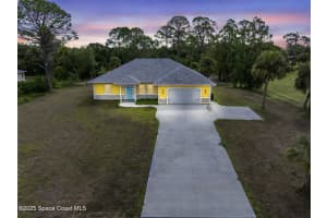 7780 92nd Avenue, Vero Beach, FL 32967 - MLS#1056653