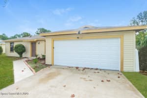 962 Serenade Street, Palm Bay, FL 32907 - MLS#1056657