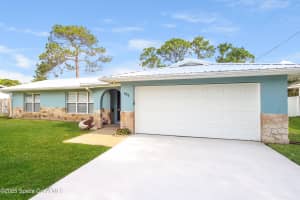 655 Alhambra Road, Palm Bay, FL 32909 - MLS#1056671