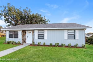 339 13th Lane, Vero Beach, FL 32962 - MLS#1056719