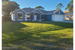 220 Medea Avenue, Palm Bay, FL 32907 - MLS#1056757