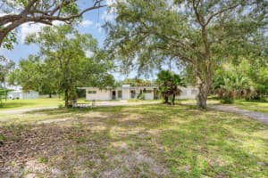 1048 Knecht Road, Palm Bay, FL 32905 - MLS#1056797