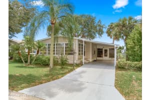 555 Marlin Circle, Barefoot Bay, FL 32976 - MLS#1056810