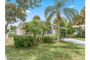 555 Marlin Circle, Barefoot Bay, FL 32976 - MLS#1056810