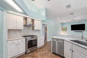 772 Lake Drive, Melbourne, FL 32940 - MLS#1056822