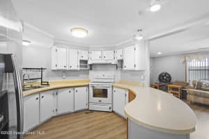 554 Marnie Circle, West Melbourne, FL 32904 - MLS#1056836