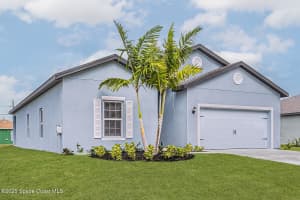 418 Haleybury Street, Palm Bay, FL 32908 - MLS#1056841