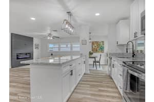 872 Sadnet Circle, Palm Bay, FL 32905 - MLS#1056846