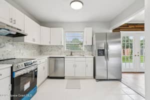 2318 Scenic Drive, Melbourne, FL 32901 - MLS#1056883