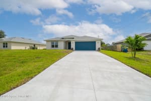 2091 Day Avenue, Palm Bay, FL 32908 - MLS#1056906