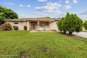 2298 Mantilla Avenue, Palm Bay, FL 32909 - MLS#1056992