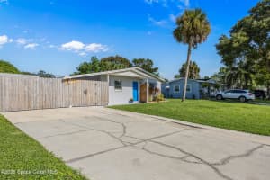 2244 Saint Dunston Lane, Melbourne, FL 32935 - MLS#1057083