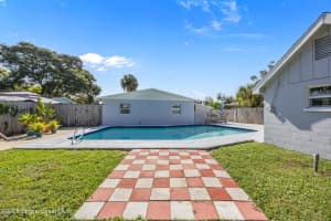 2244 Saint Dunston Lane, Melbourne, FL 32935 - MLS#1057083