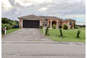 292 Hoffer Avenue, Palm Bay, FL 32907 - MLS#1057087