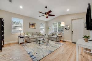 204 Lantana Lane, Melbourne, FL 32901 - MLS#1057150