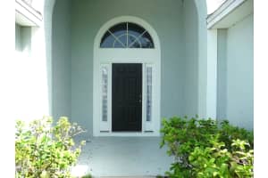 301 Alberca Street, Palm Bay, FL 32907 - MLS#1057155