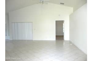 301 Alberca Street, Palm Bay, FL 32907 - MLS#1057155