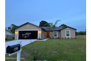 813 Taluga Avenue, Palm Bay, FL 32909 - MLS#1057206