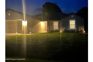 813 Taluga Avenue, Palm Bay, FL 32909 - MLS#1057206