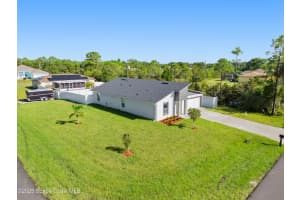 1352 Ran Road, Palm Bay, FL 32909 - MLS#1057208