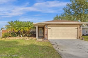 1241 Ashland Avenue, Palm Bay, FL 32909 - MLS#1057225