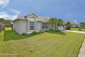 2076 Trevino Circle, Melbourne, FL 32935 - MLS#1057361