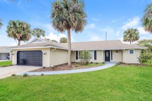 1855 5th Place, Vero Beach, FL 32962 - MLS#1057378