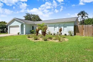 842 Berkshire Drive, Rockledge, FL 32955 - MLS#1057417