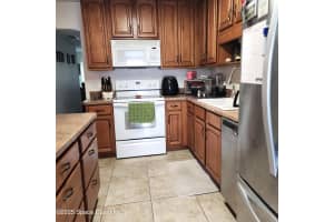 2816 Manor Drive, Palm Bay, FL 32905 - MLS#1057424