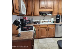 2816 Manor Drive, Palm Bay, FL 32905 - MLS#1057424