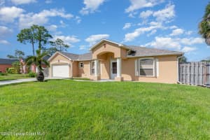 812 Gera Avenue, Palm Bay, FL 32907 - MLS#1057434
