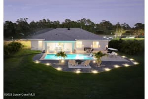 238 Labra Road, Palm Bay, FL 32908 - MLS#1057447