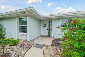 1184 Hooper Avenue, Palm Bay, FL 32905 - MLS#1057449