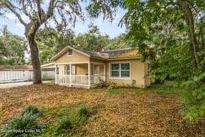 2004 High Street, Leesburg, FL 34748 Sold 12/16/25