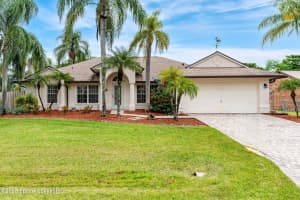 1013 Celle Avenue, Palm Bay, FL 32907 - MLS#1057478