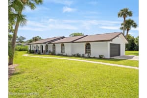 5215 Pina Vista Drive, Melbourne, FL 32934 - MLS#1057573