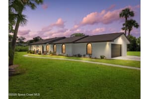 5215 Pina Vista Drive, Melbourne, FL 32934 - MLS#1057573