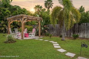 320 Avenida De La Vista, Indialantic, FL 32903 - MLS#1057574